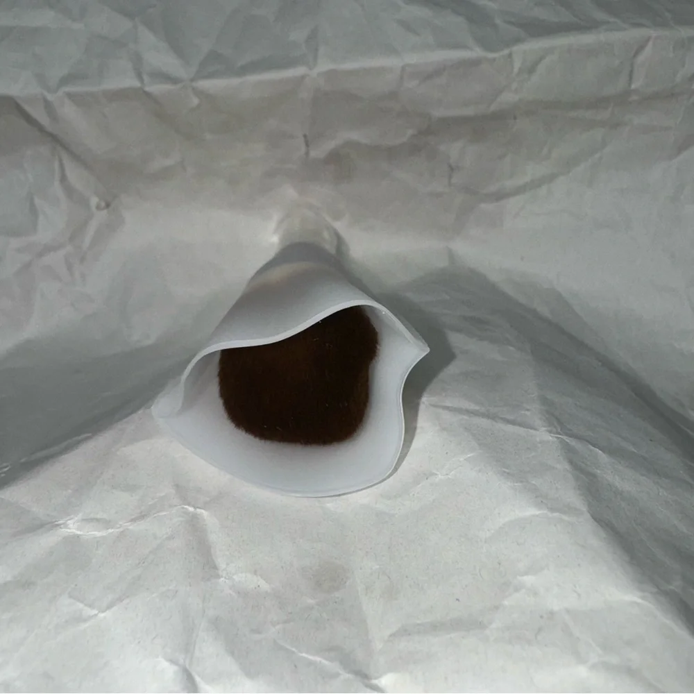 La Mer foundation brush Authentic